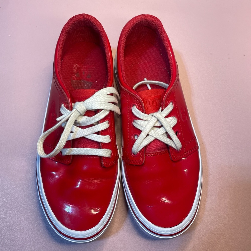 DC Shoes Red Patent Platform Sneakers Women’s Size 6.5 Skate Y2K